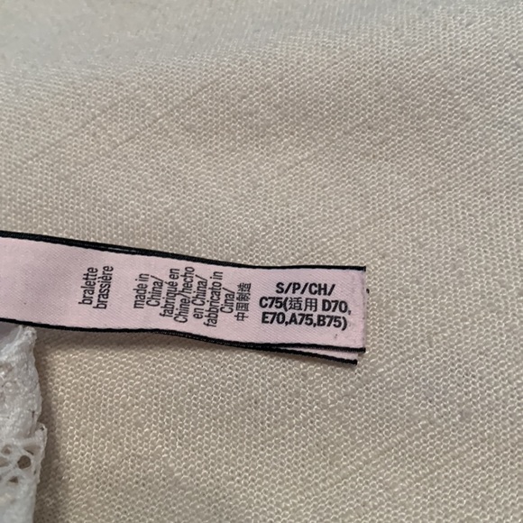 Victoria’s Secret Bralette - Picture 3 of 5